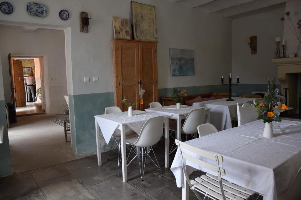 Les Sardines Aux Yeux Bleus Chambres D'Hotes Aigaliers Εξωτερικό φωτογραφία
